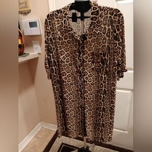 Front buttoned leopard print sheer blouse/duster with one front breast pocket